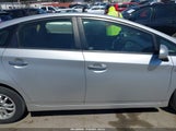 Toyota Prius Plug-In JTDKN3DP1E3055307 fotografie