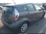 Toyota Prius C Two JTDKDTB38C1519592 снимка