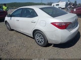 Toyota Corolla Le 5YFBURHE2JP777997 снимка