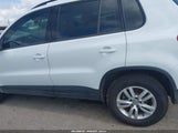 Volkswagen Tiguan 2.0T/2.0T S WVGAV7AX4HK016479 fotografie