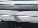 Chevrolet Astro Upfitter Pkg. 1GBEL19W7XB146070 снимка