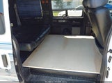 Chevrolet Astro Upfitter Pkg. 1GBEL19W7XB146070 снимка