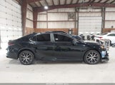 Toyota Camry Se 4T1S11AK2PU176624 photo