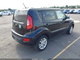 Kia Soul + KNDJT2A64C7747252 photo