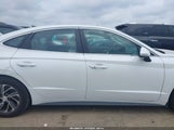 Hyundai Sonata Hybrid Blue KMHL24JJXLA012754 photo