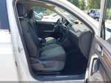 Volkswagen Tiguan 2.0T Wolfsburg Edition 3VVTB7AX2RM226869 photo