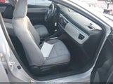 Toyota Corolla Le 5YFBURHE3GP523093 fotografie