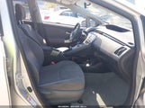 Toyota Prius Three JTDKN3DU6D1697747 снимка