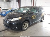 Toyota Sienna Xle V6 8 Passenger 5TDYK3DC3DS303778 photo