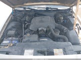 Ford Crown Victoria Lx 2FAFP74W2YX105705 снимка