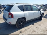 Jeep Compass Latitude 1C4NJDEB3GD594297 fotografie