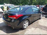 Hyundai Elantra Gs KMHDH6AE9DU002427 снимка