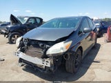 Toyota Prius Two JTDKN3DU6D1658477 fotografie