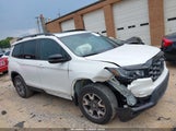 Honda Passport Awd Trailsport 5FNYF8H68NB010244 photo