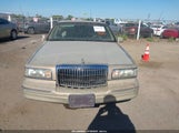 Lincoln Town Car Sgn/Dmnd Anv/Cypress/Jn 1LNLM82W8TY691927 fotografie
