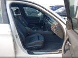 BMW 335I WBAPM7G50ANL89477 снимка