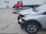 Toyota Rav4 Hybrid Xle JTMRJREV5JD177036 снимка