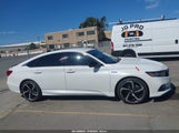 Honda Accord Hybrid Sport 1HGCV3F25NA031806 снимка