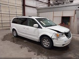 Chrysler Town & Country Touring 2A8HR54P18R842983 fotografie