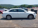 Volkswagen Passat 1.8T Se 1VWBT7A38GC020973 photo