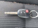 Toyota Rav4 Le JTMZFREV0JJ199271 снимка