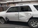 Toyota 4Runner Sr5 JTEMU5JR3R6263251 снимка