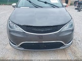 Chrysler Pacifica Limited 2C4RC1GG1JR131968 снимка