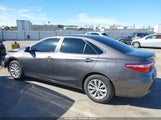 Toyota Camry Le 4T1BF1FK5HU671931 снимка