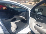 Chrysler 200 Limited 1C3CCCAB7FN562340 снимка