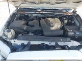 Toyota Tacoma Dbl Cab/Sr/Trdspt/Or/Pro 5TFCZ5ANXHX082879 fotografie