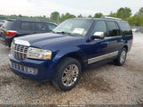 Lincoln Navigator 5LMJJ2H50AEJ05504 снимка