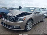 Volkswagen Passat 1.8T Sel Premium 1VWCT7A33GC063251 снимка