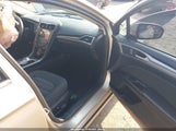 Ford Fusion Se 3FA6P0HD3KR245297 снимка