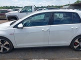 Volkswagen Golf Gti Autobahn 4-Door 3VW4T7AU3GM009167 fotografie