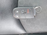 Jeep Compass Latitude 4X4 3C4NJDBB8KT656459 снимка