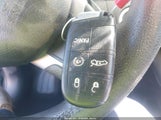 Chrysler 200 Limited 1C3CCCAB7FN689749 снимка