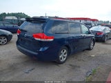 Toyota Sienna Le V6 5TDKK3DCXBS098785 снимка