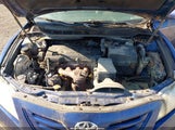 TOYOTA CAMRY LE 4T1BE46K27U129401 снимка