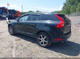 Volvo Xc60 T6/T6 Platinum/T6 Premier Plus/T6 R-Design/T6 R-Design Platinum/T6 R-Design Premier Plus YV4902DZ1C2310157 fotografie