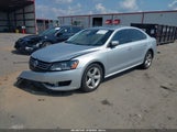 Volkswagen Passat 2.5L Se 1VWBP7A33DC120074 снимка