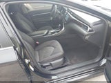 Toyota Camry L/Le/Xle/Se/Xse 4T1B11HK2JU090615 fotografie