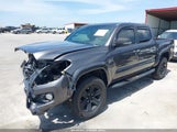 Toyota Tacoma Limited 5TFEZ5CN9GX018661 снимка