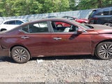 Nissan Altima Sv Fwd 1N4BL4DV5PN423799 photo