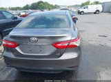 Toyota Camry Le 4T1B11HK5JU642589 снимка