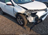 Toyota Rav4 Xle JTMRFREV3JJ200882 снимка