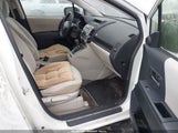 Mazda Mazda5 Sport JM1CR2WL4A0382485 снимка