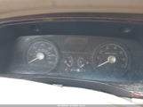 Lincoln Town Car Signature Limited 2LNBL8CV5AX613980 fotografie