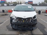 Toyota Sienna Xle Premium 8 Passenger 5TDYK3DC5FS683080 снимка