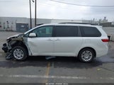 Toyota Sienna Xle Premium 8 Passenger 5TDYK3DC5FS683080 снимка