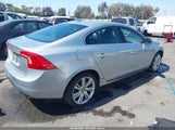 Volvo S60 T6 YV1902FH9B2013864 fotografie